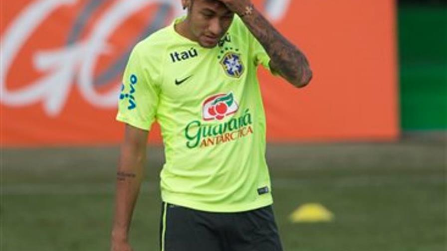 Neymar se defiende: Niega haber insultado a árbitro en Copa América