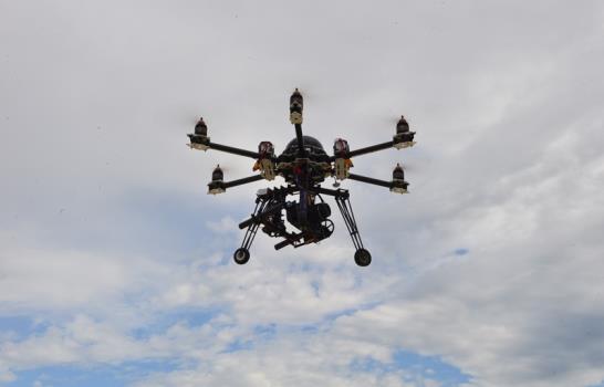 Medio Ambiente usará drones para ampliar sistema de vigilancia en áreas protegidas