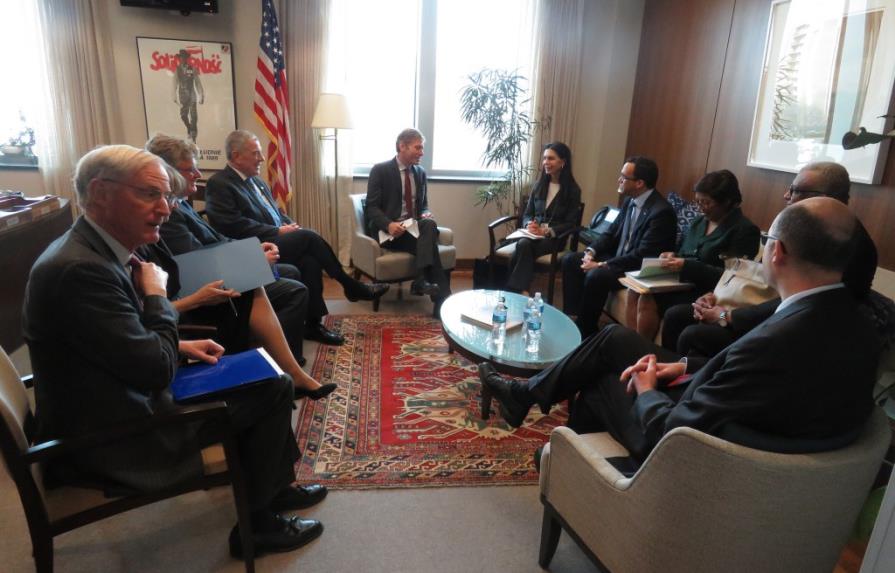 RD da a conocer a EEUU estrategia de política exterior y reinicio de diálogo con Haití