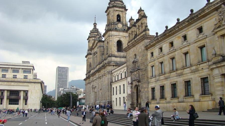 Colombia, violencia y avance (1)