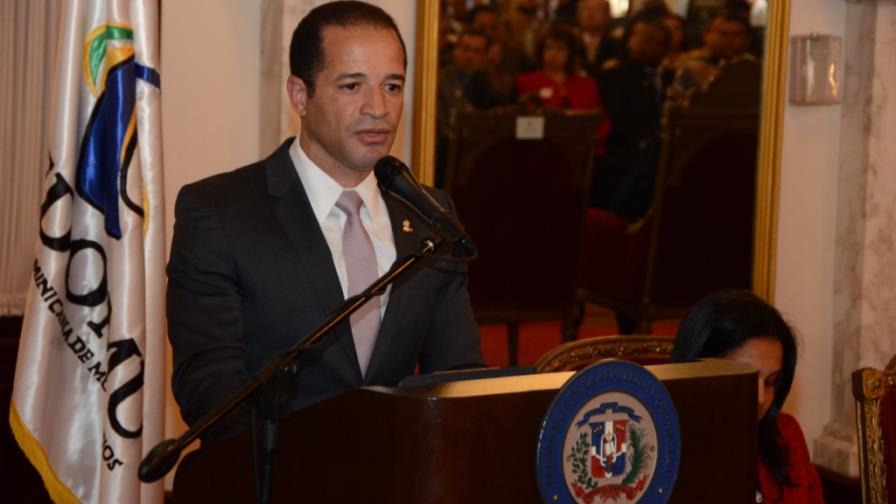 Acuerdo Danilo Medina-Leonel Fernández no garantiza alcaldías