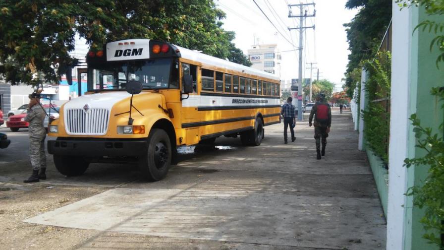 Haitianos muestran poco interés en el retiro voluntario en su inicio