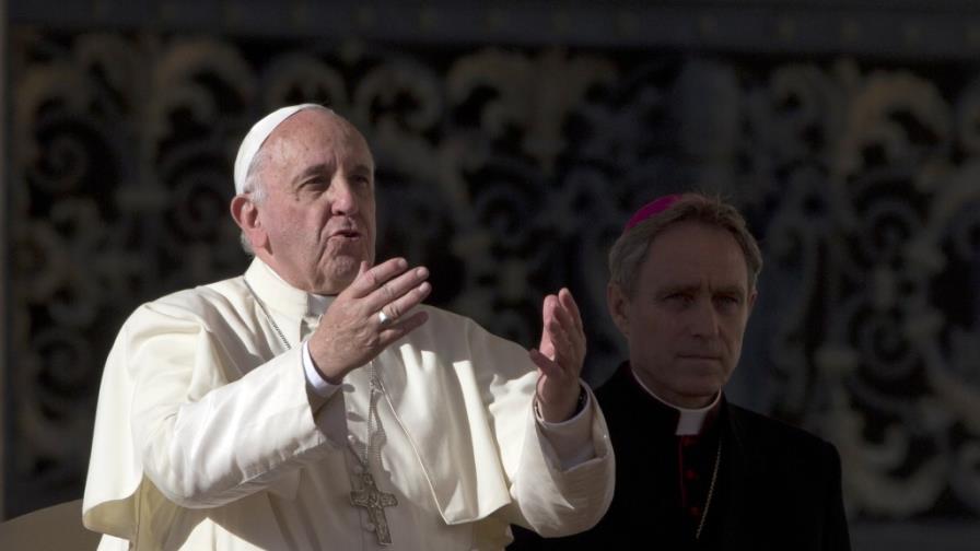 Documental revela la vida del papa Francisco, contada por seres queridos