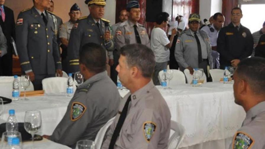 La Policía recomienda cancelación y retiro forzoso de 12 oficiales La Policía recomienda cancelación y retiro forzoso de 12 oficiales