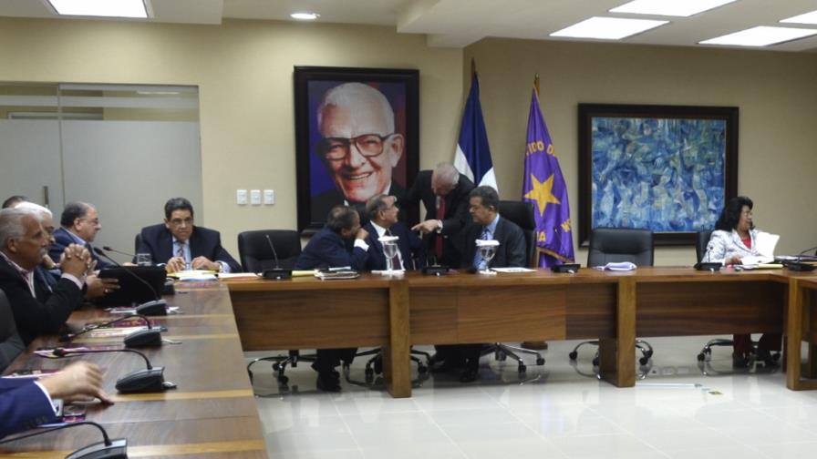 “Leonelistas”: reelección crearía división en el PLD