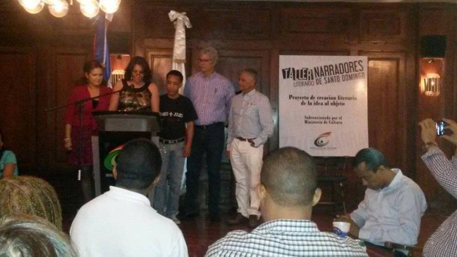 Celebran segundo encuentro Abrazos entre letras