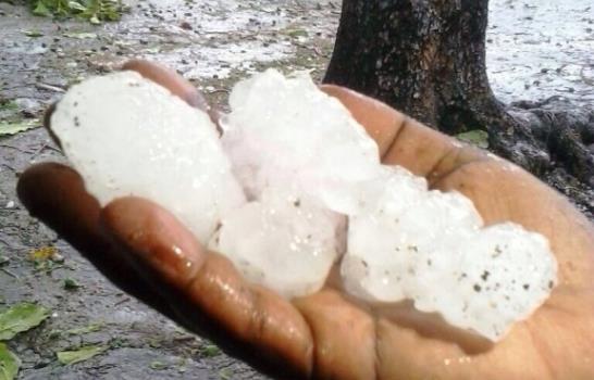 Familias afectadas por granizada en comunidad de Puerto Plata solicitan ayuda
