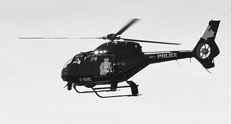 Escuchan conversación sobre sexo desde helicóptero policial