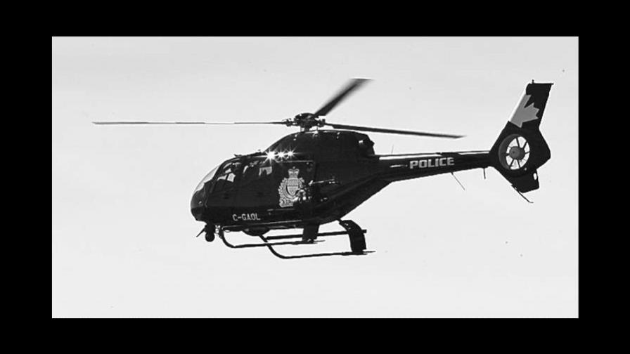 Escuchan conversación sobre sexo desde helicóptero policial Escuchan conversación sobre sexo desde helicóptero policial