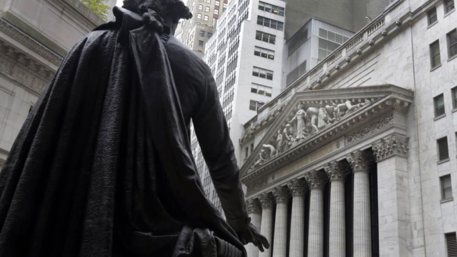 EE.UU. aumentaría sus tasas de interés dos veces este año