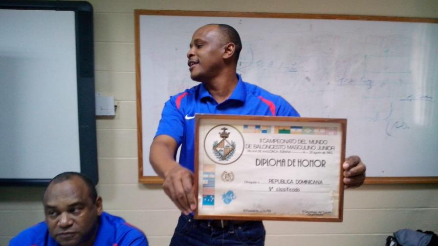 Maíta da otro lauro a su carrera en el baloncesto