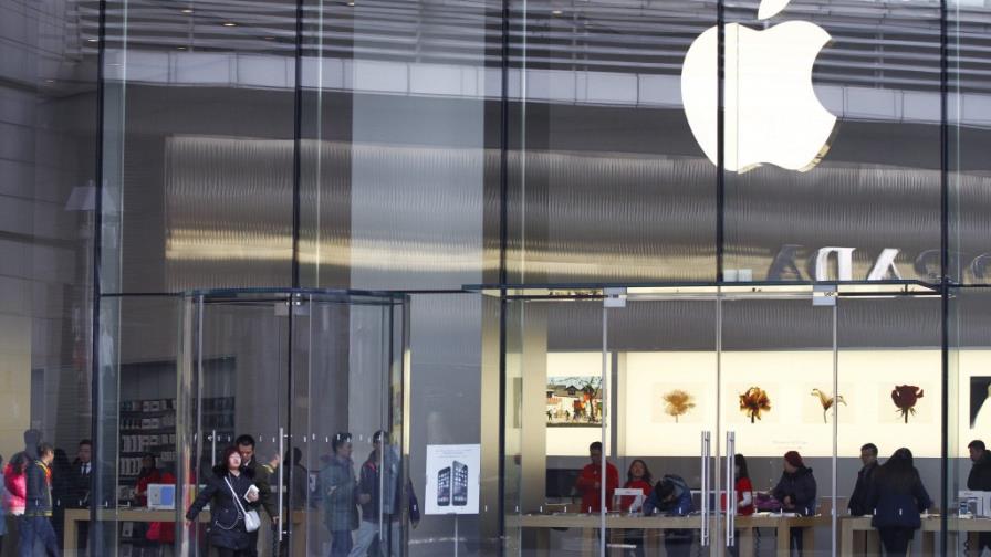 Apple se acerca a capitalización de mercado de billón