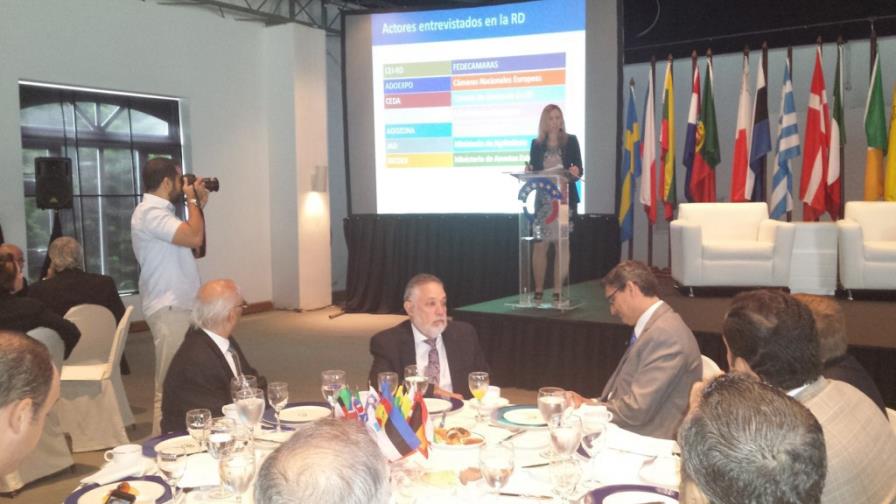 La parálisis de Procompetencia quita protección al flujo de IED La parálisis de Procompetencia quita protección al flujo de IED