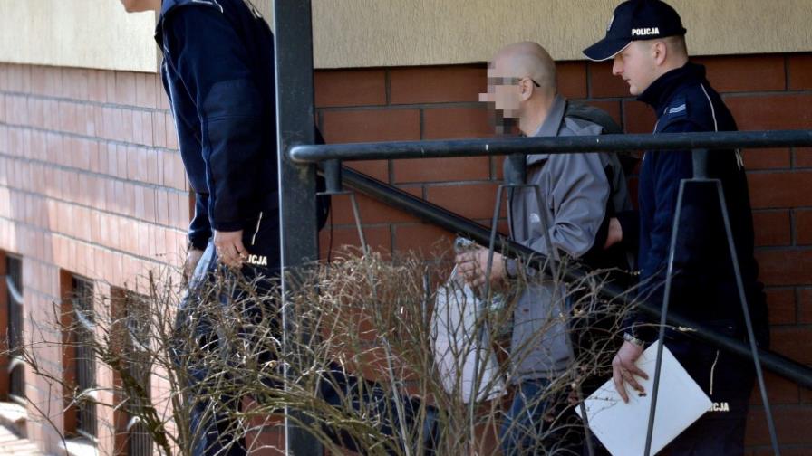 Condenan a siete años de prisión al padre Gil por abuso a menores