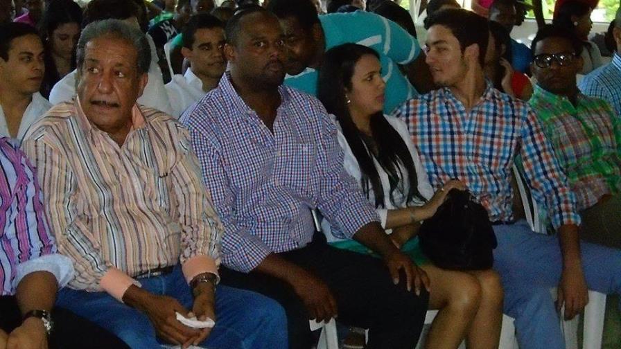 Fello Suberví recibe apoyo de la Juventud Revolucionaria Moderna Fello Suberví recibe apoyo de la Juventud Revolucionaria Moderna