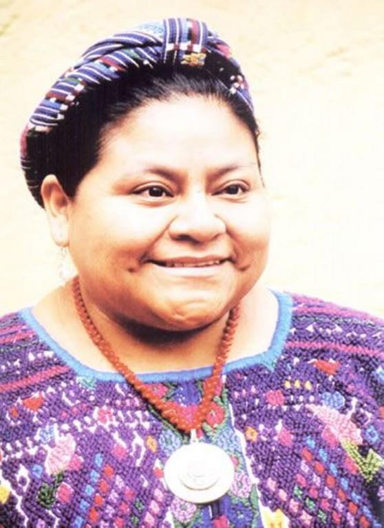 Rigoberta Menchú exige la renuncia inmediata del presidente de Guatemala