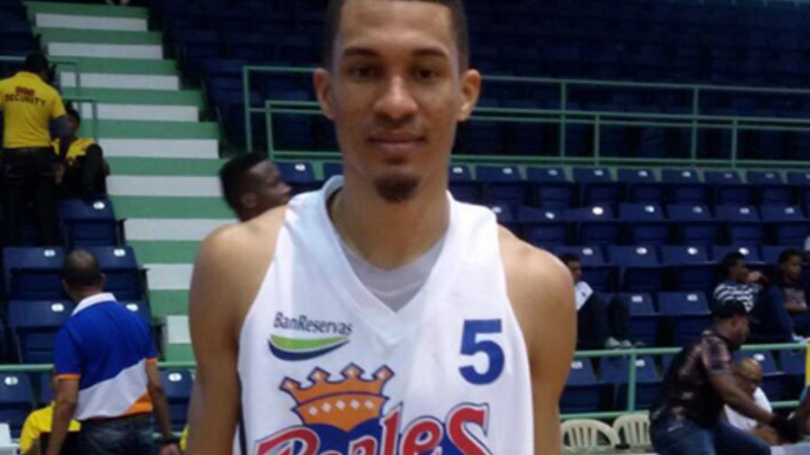 Los Reales le ganan 80-75 a los Indios; Mendoza, 30