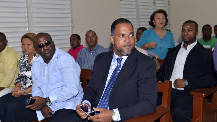 Aplazan juicio contra Raúl Mondesi