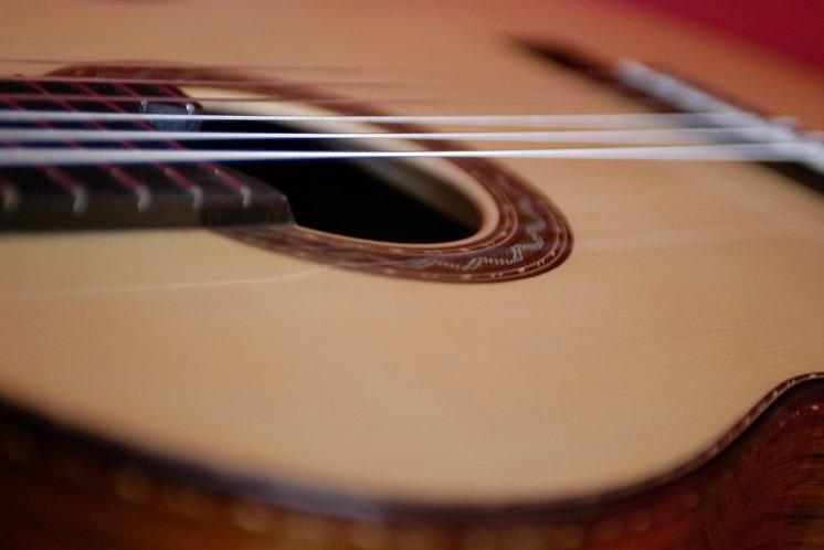 Lanzan en España propuesta turística para llevarse una guitarra como recuerdo