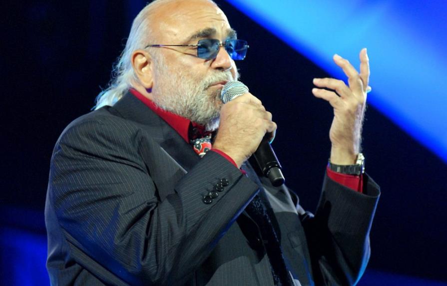 Muere a los 69 años el cantante griego Demis Roussos