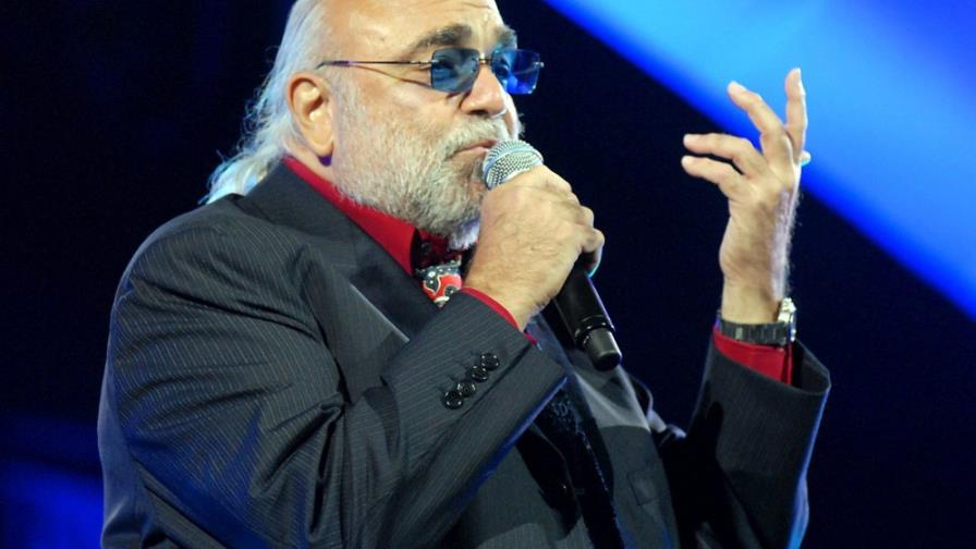 Muere a los 69 años el cantante griego Demis Roussos Muere a los 69 años el cantante griego Demis Roussos