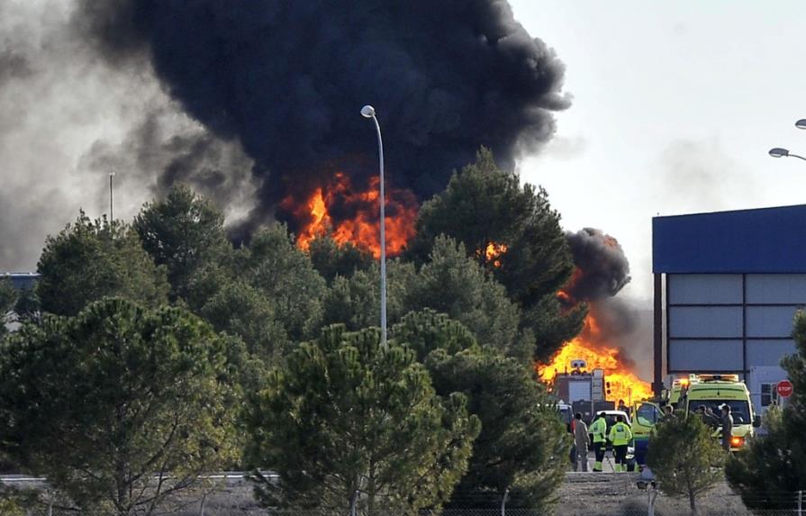 Mueren diez personas en el accidente de un F-16 griego en España