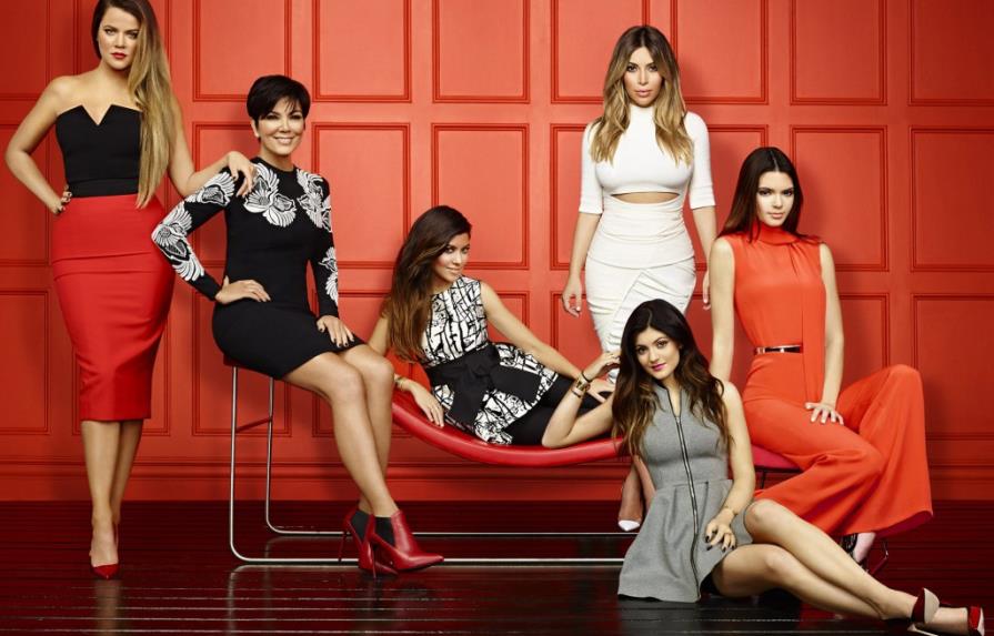 Las Kardashian renuevan contrato por cien millones de dólares