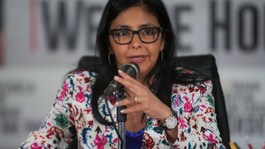 Felipe González no puede ejercer abogacía en Venezuela, dice canciller