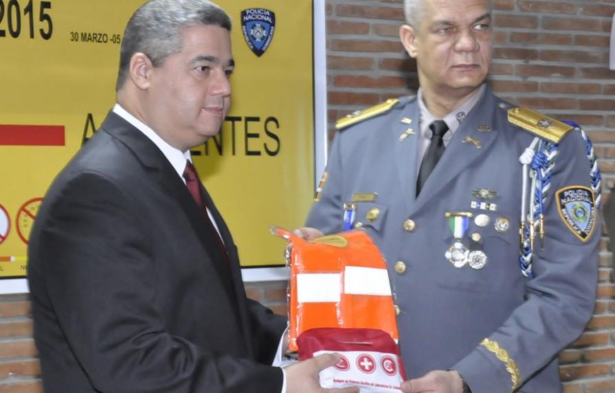 La Cervecería Nacional Dominicana dona artículos de seguridad a la AMET