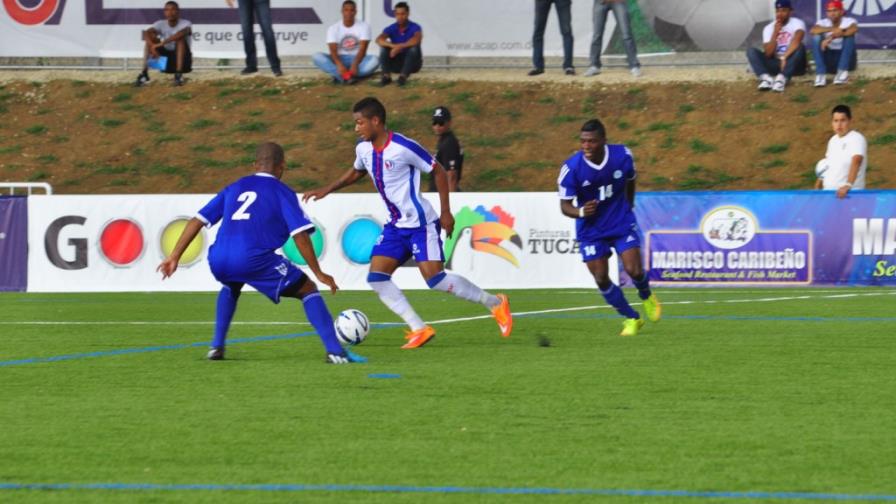 Cuba sentenció en media hora la goleada 3-0 de una ingenua República Dominicana