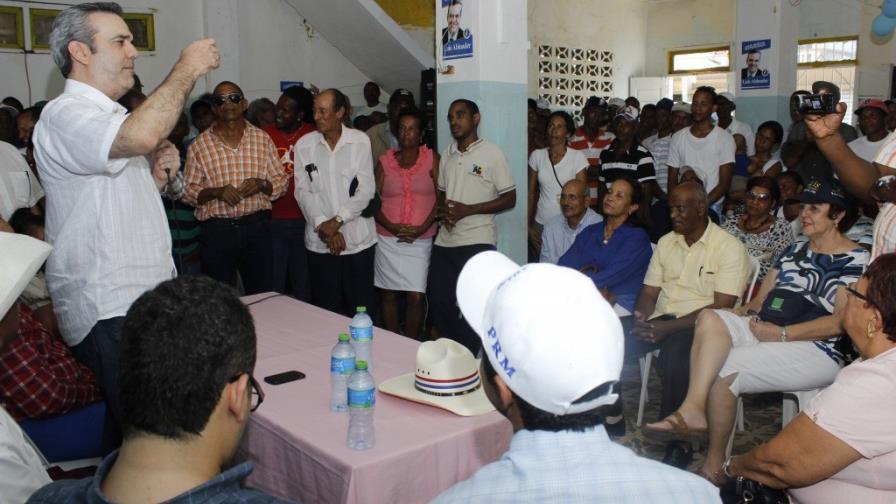 Abinader dice reducción de pobreza requiere gestión eficiente del gasto público