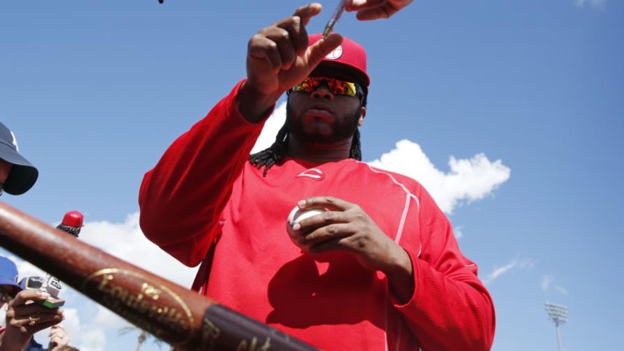 El dominicano Johnny Cueto ya volvió a los entrenamientos de los Rojos El dominicano Johnny Cueto ya volvió a los entrenamientos de los Rojos