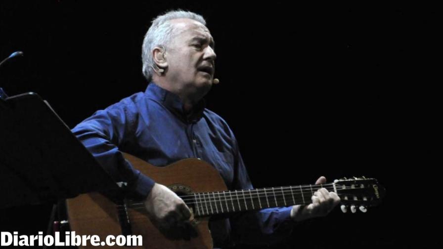 Víctor Manuel cantó dos noches en el Teatro Nacional