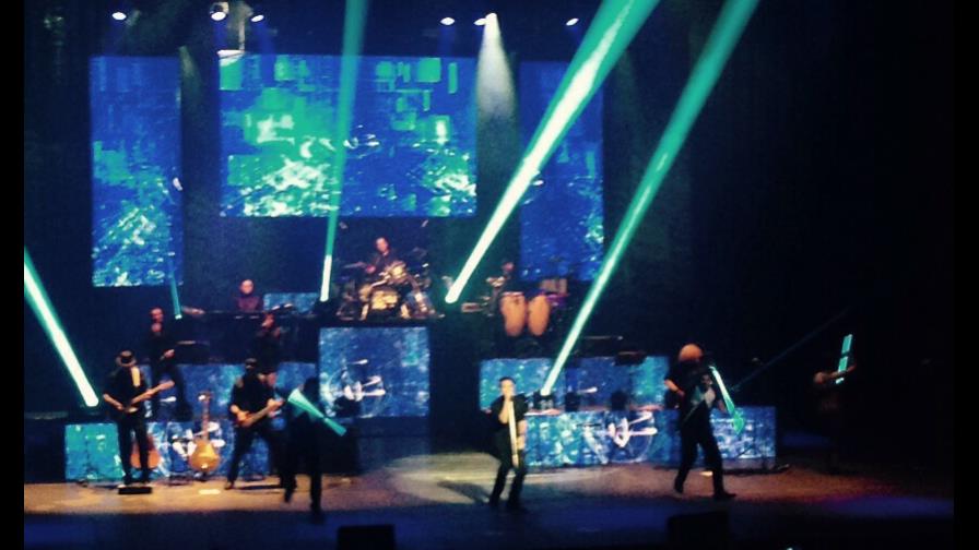 Somos uno de Luis Fonsi, un concierto sin desperdicios