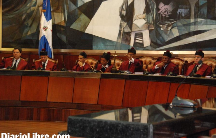 Tribunal Constitucional celebra hoy su tercer aniversario