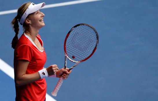 Rafael Nadal eliminado, María Sharapova pasa a semifinales en el Abierto de Australia