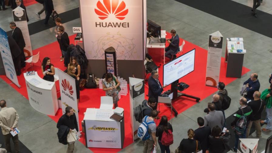 Huawei recibe visto bueno en Reino Unido