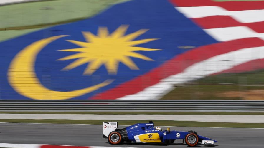 Renault amenaza con retirarse de la F1 Renault amenaza con retirarse de la F1