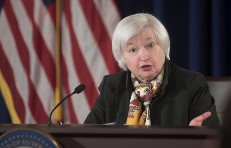 Reserva Federal vislumbra aumento de intereses este año