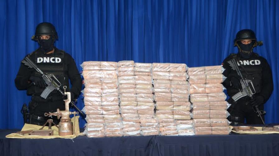 DNCD dice son aislados casos en que agentes ponen drogas a jóvenes