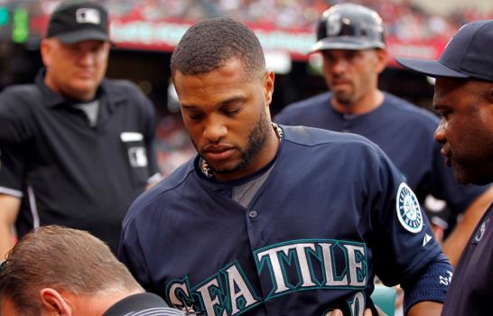 Cardenales llegan a 50 victorias en una jornada de lluvias; Padres ganan; Canó lesionado
