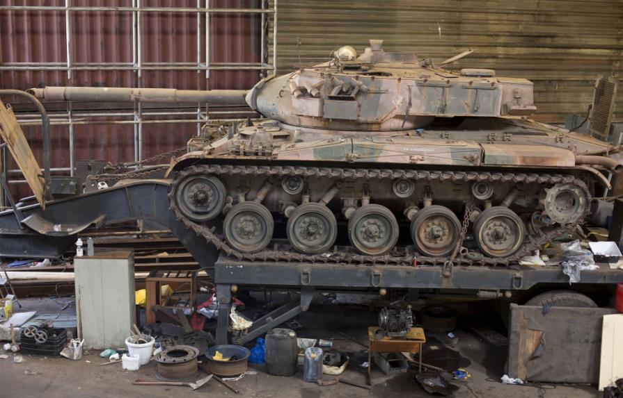 Brasil: Buscaban autos robados, encuentran tanques de guerra