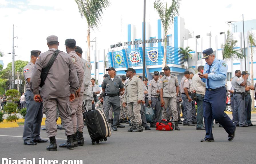 Policía Nacional y AMET comienzan a movilizar personal por Semana Santa
