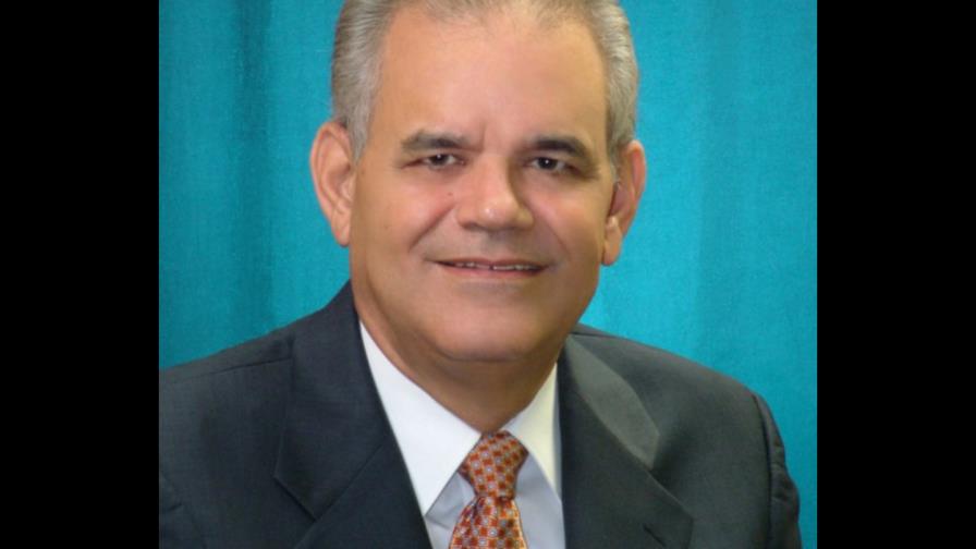 Pondrá a circular libro en Galería 360