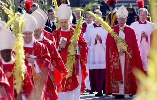 El papa pide humildad y rechazar la vanidad, el orgullo y el éxito