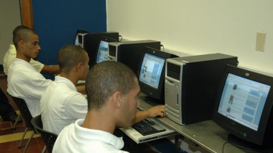 Debaten la “agenda digital” dominicana Debaten la “agenda digital” dominicana