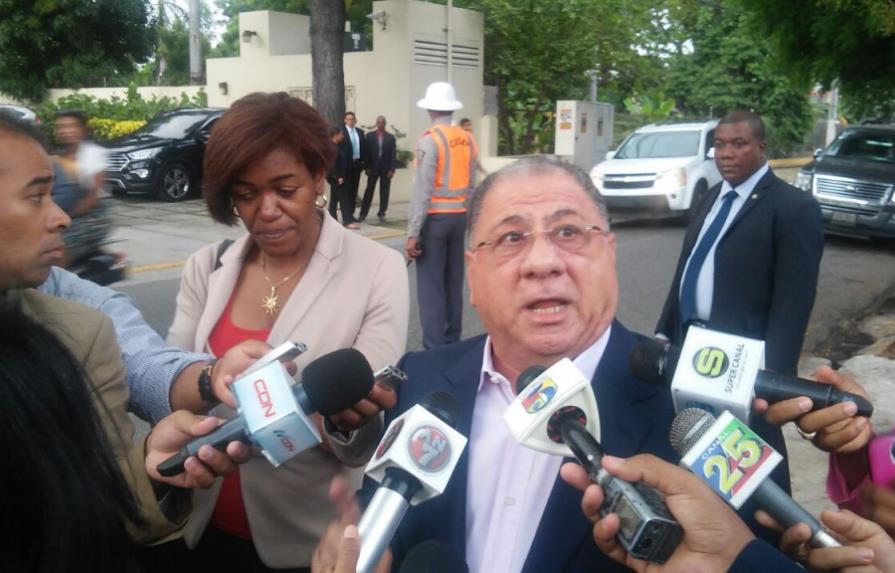 Monchy Fadul no descarta también que el Comité Político trate candidatura de Danilo