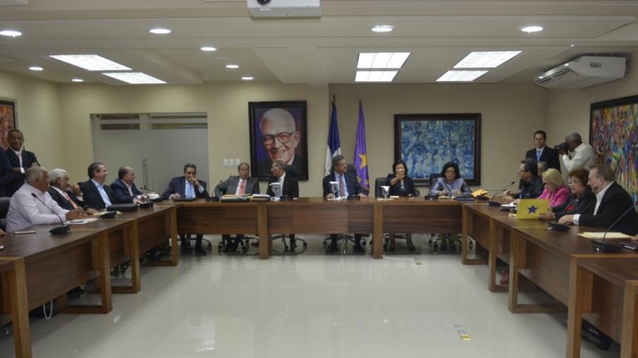 PLD convenes Central Committee to nominate Danilo as their presidential candidate