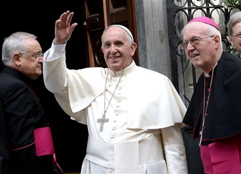 Portavoz del Vaticano confirma papa Francisco podría masticar coca en Bolivia