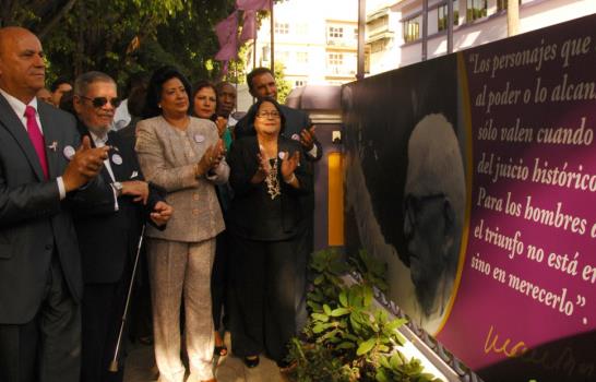 PLD celebra 106 aniversario del natalicio de Juan Bosch